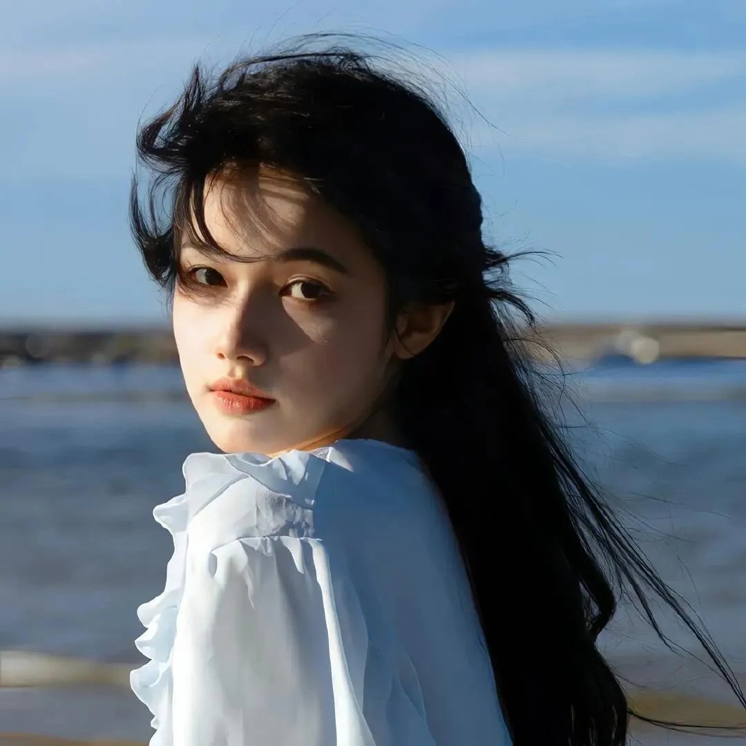 重生后，我果断退婚转嫁冷面教官